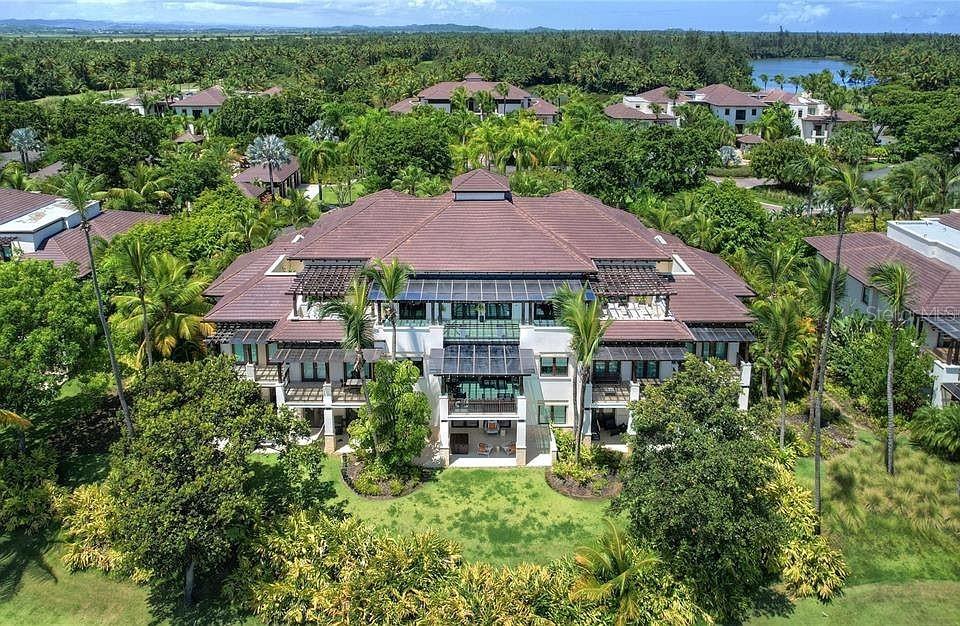 7000 Bahia Beach Blvd LAS VERANDAS CONDOMINIUM #4128