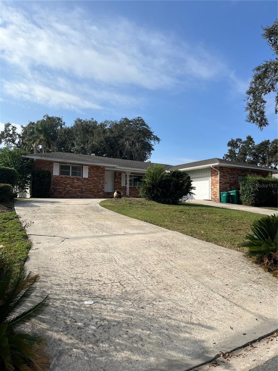 812 NORTHSIDE DR