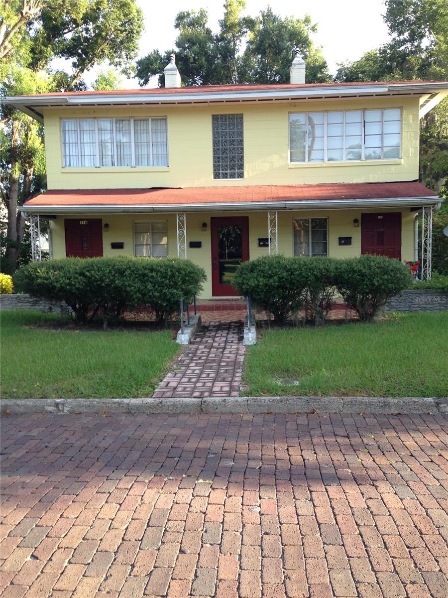118 RIGGINS ST