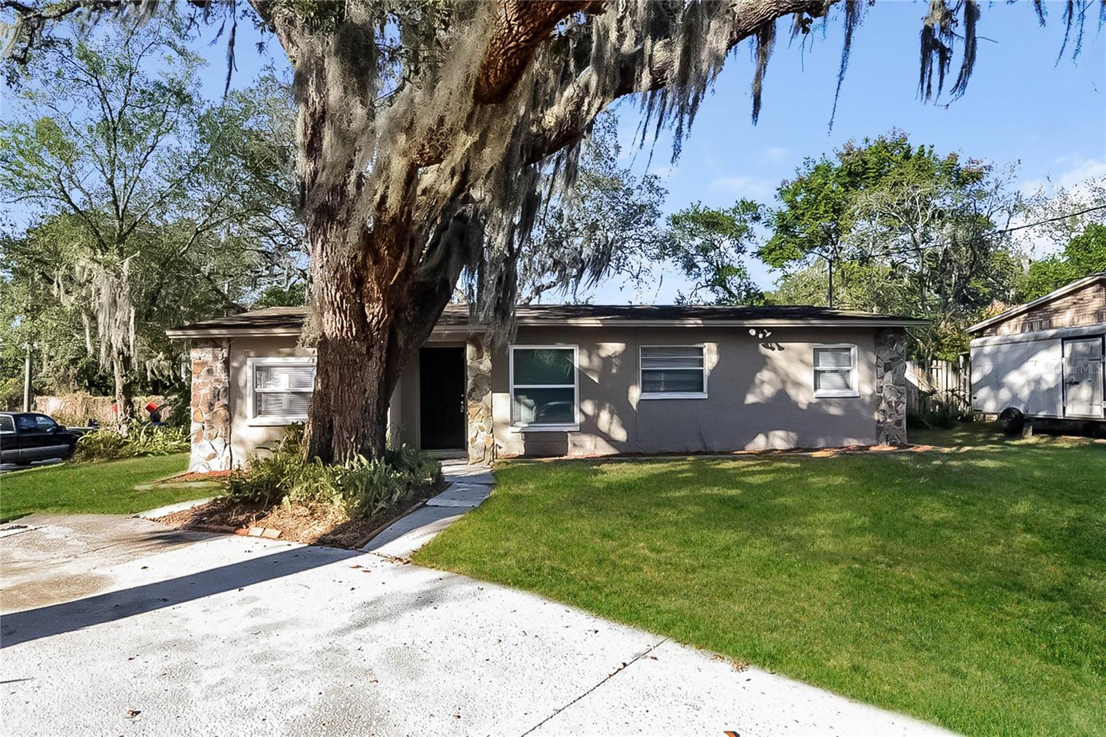 Rental listing