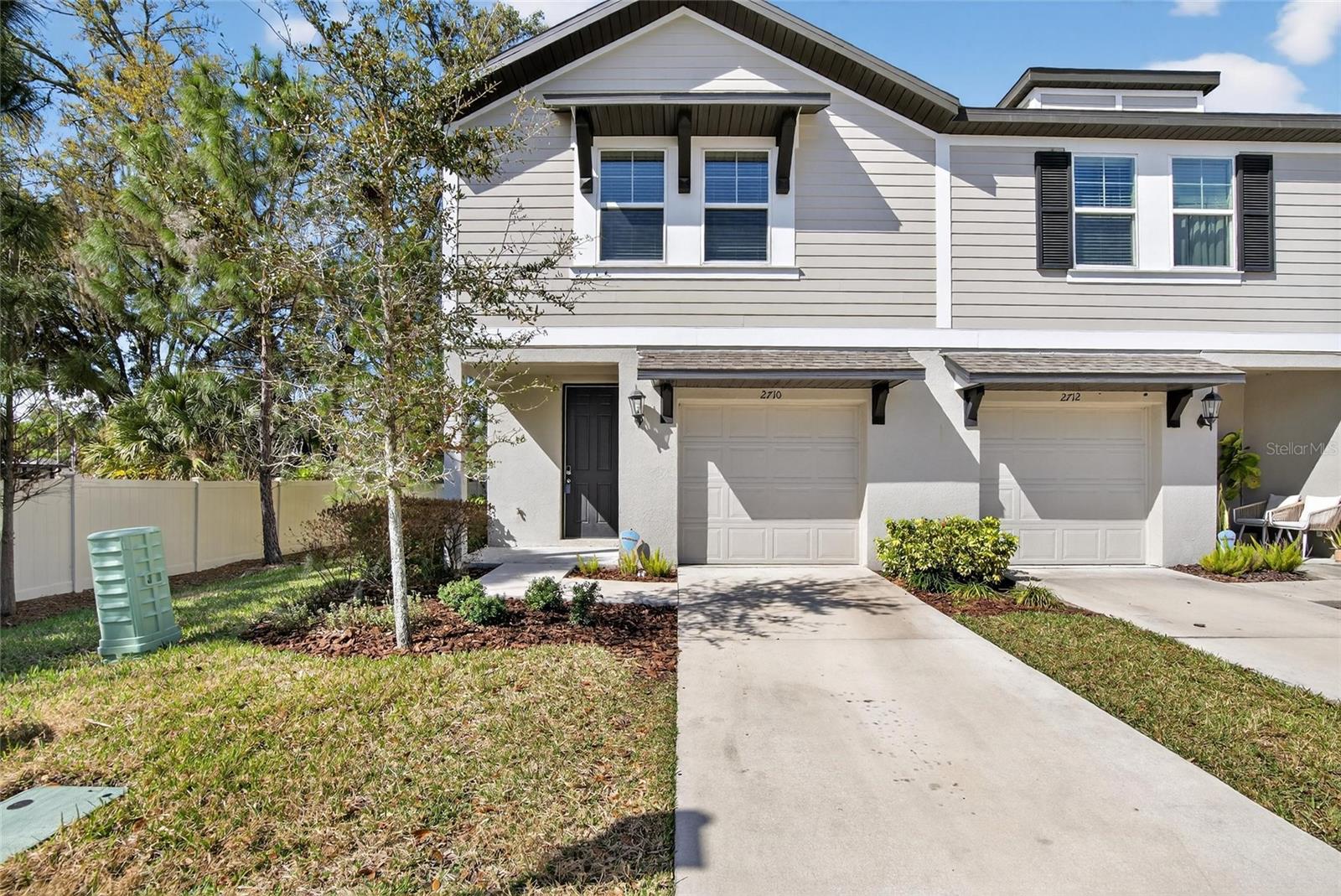 2710 SCARLET BAY PL