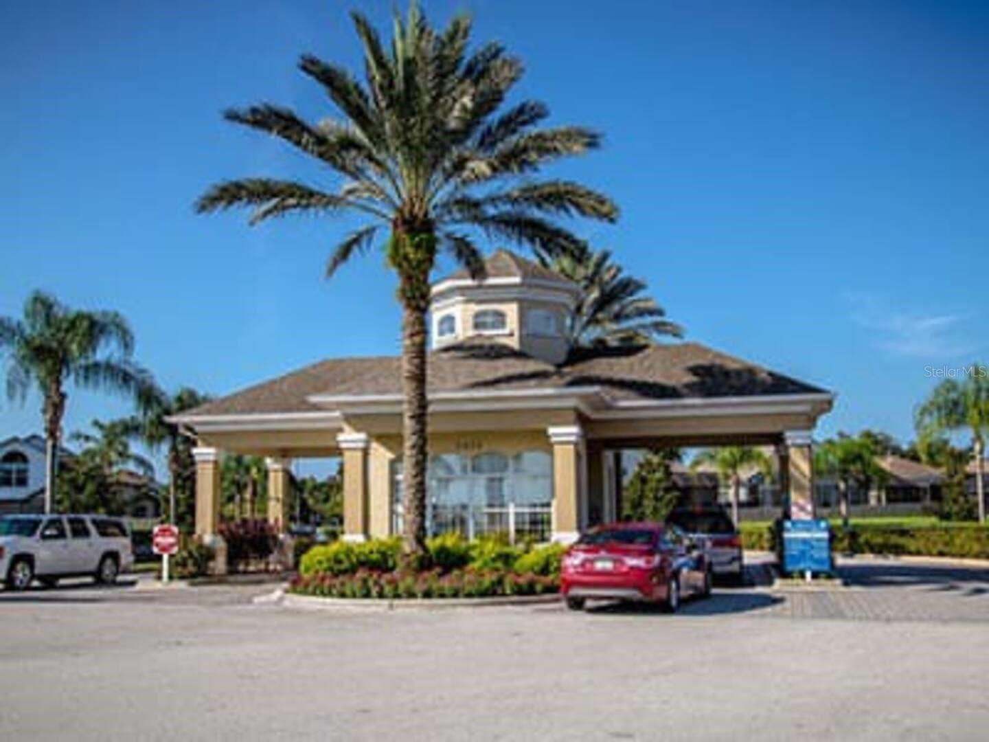 8100 PRINCESS PALM LN #203