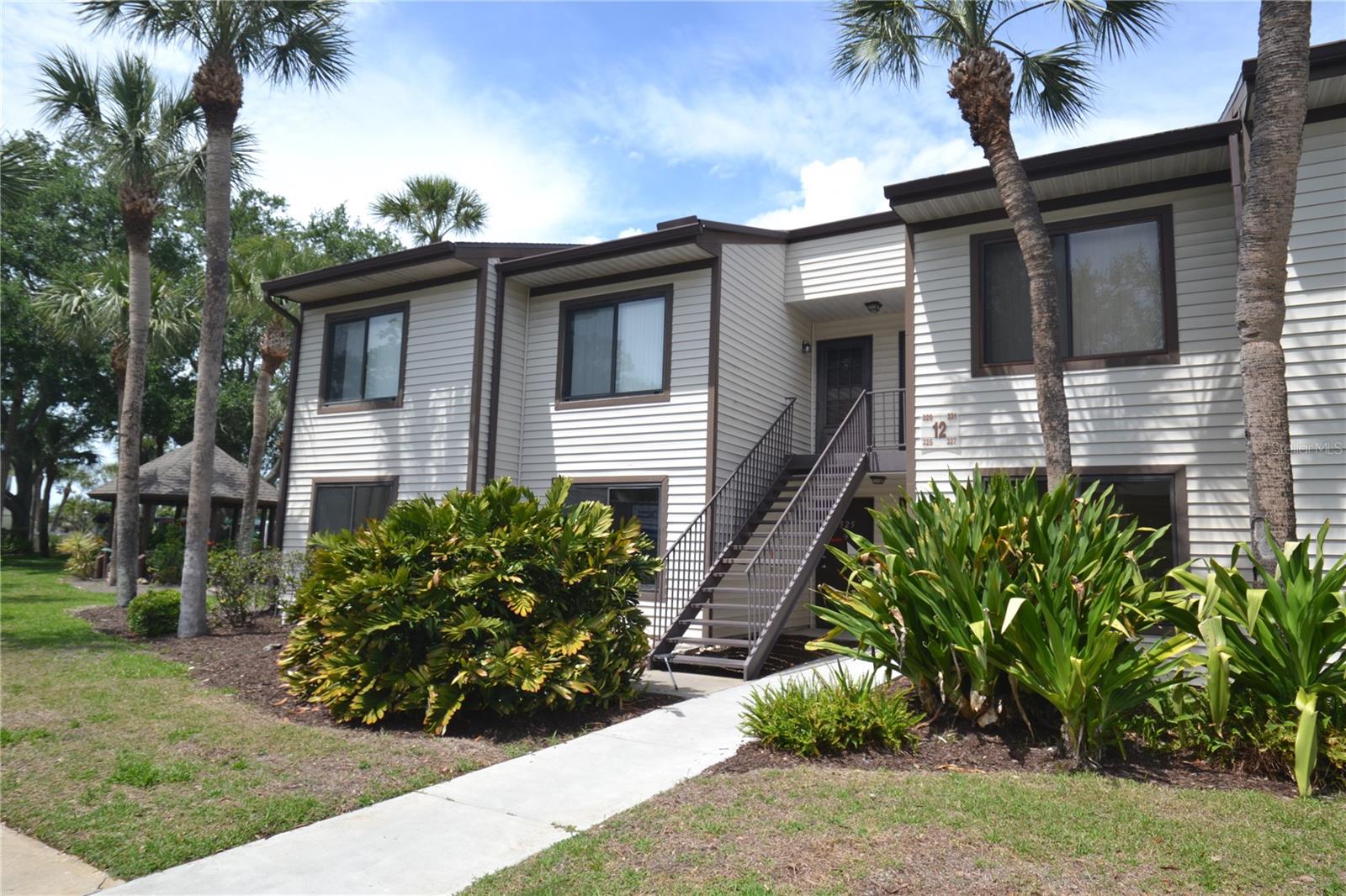 329 MOORINGS COVE DR