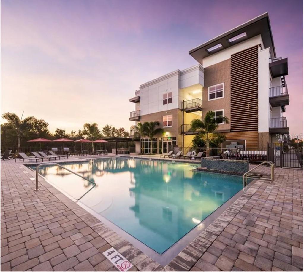 1185 S PINELLAS AVE #B1
