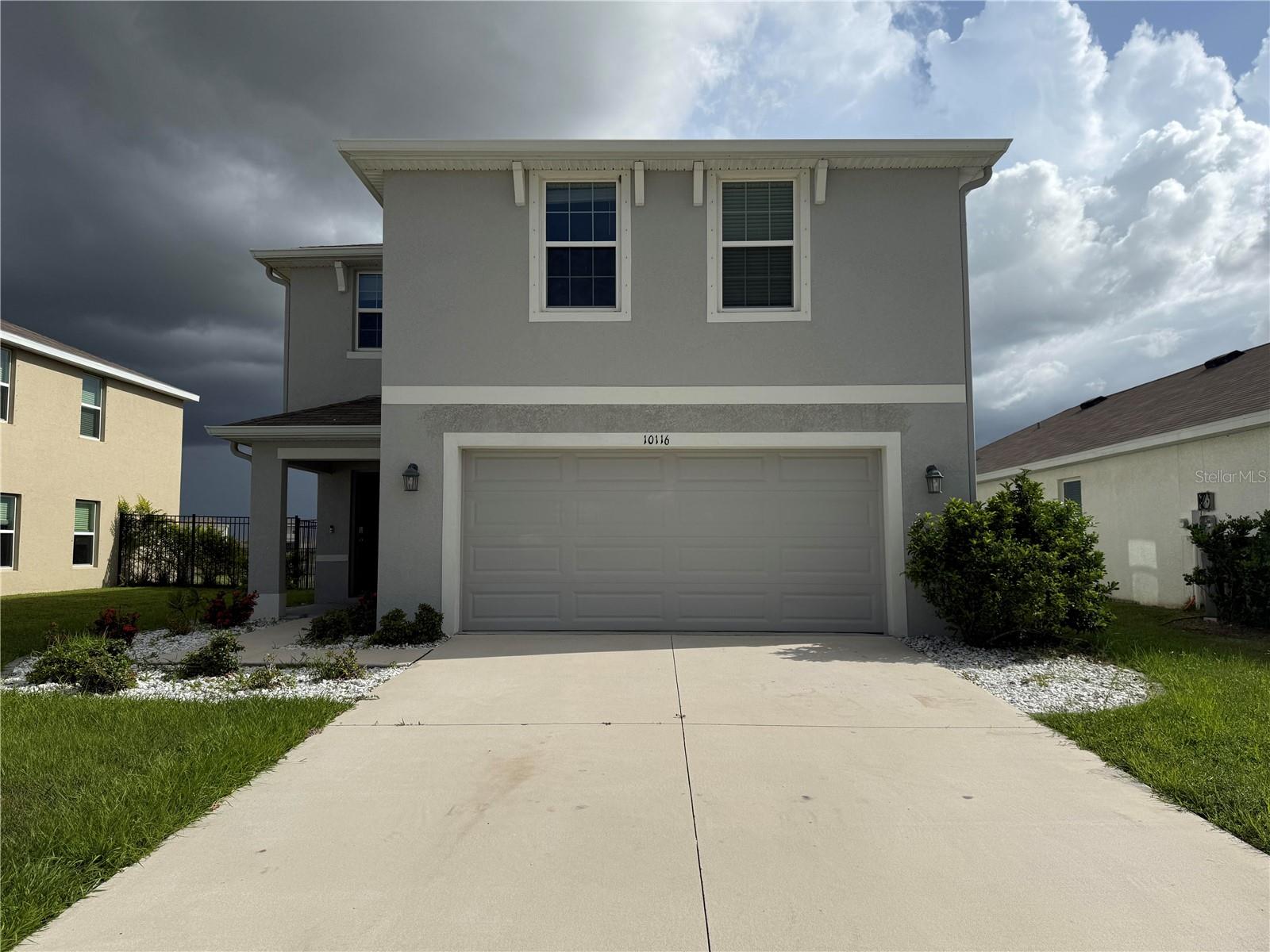 10116 CHARLOTTE DR