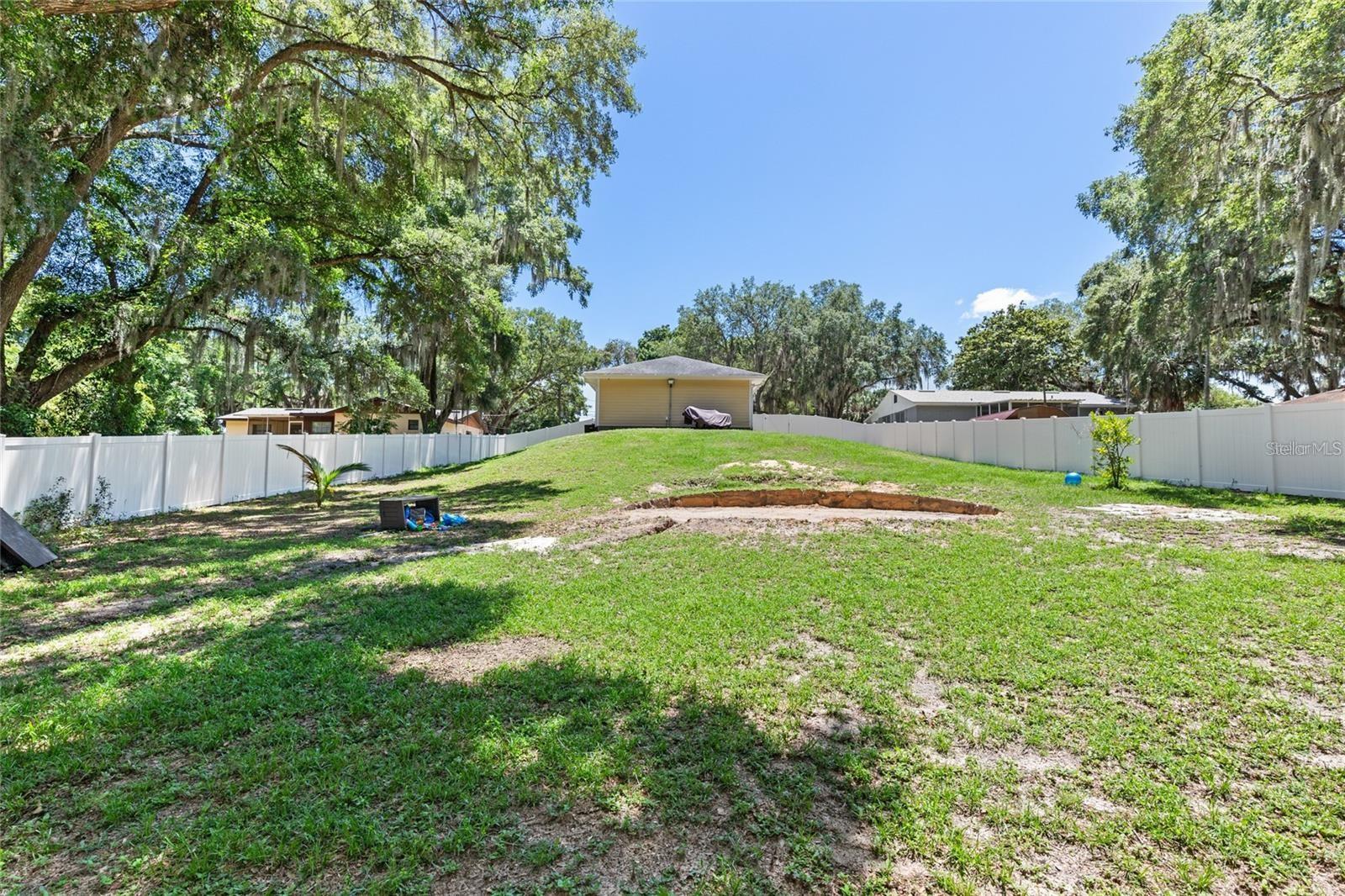 206 E CATAWBA