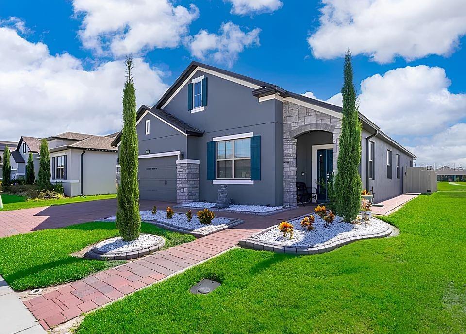 Rental listing
