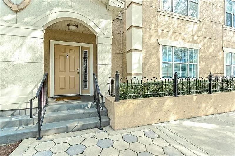 204 SOUTH STREET #1053