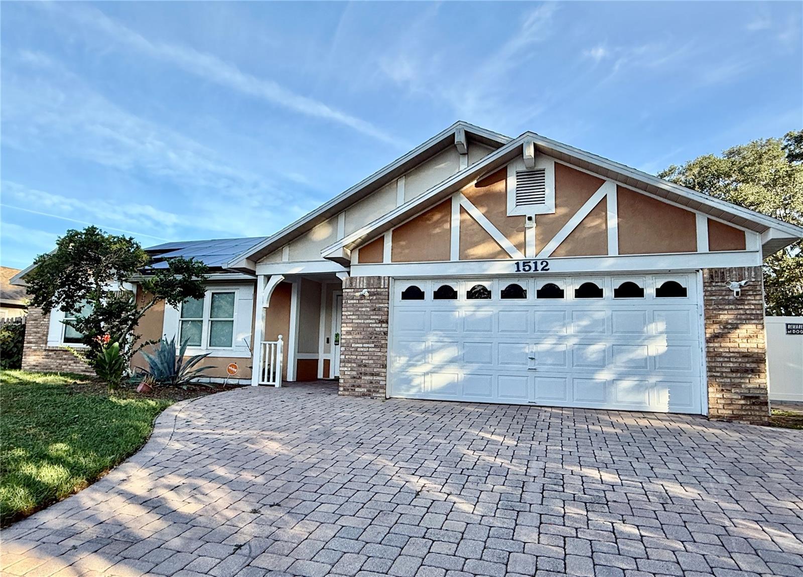 1512 ISON LN