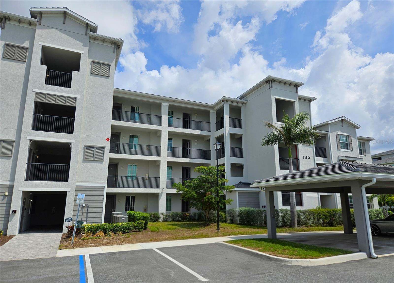 12180 WELLEN GOLF ST #207