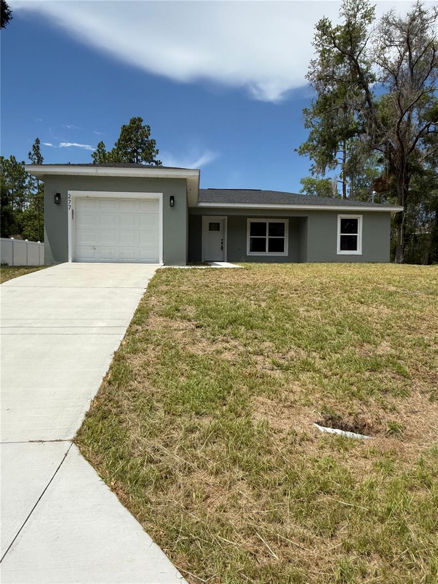 277 OAK LANE CIR