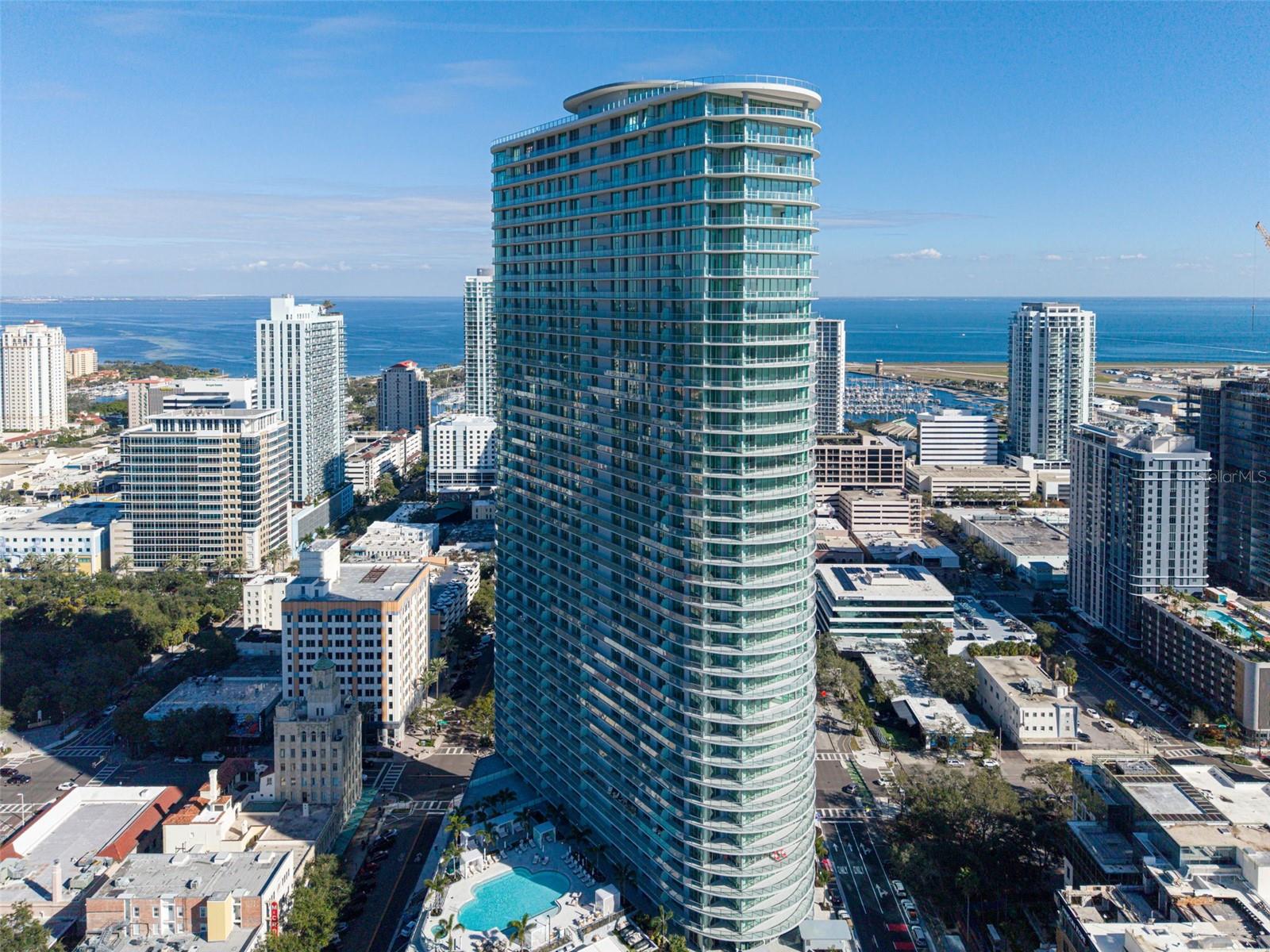 400 CENTRAL AVE #3606