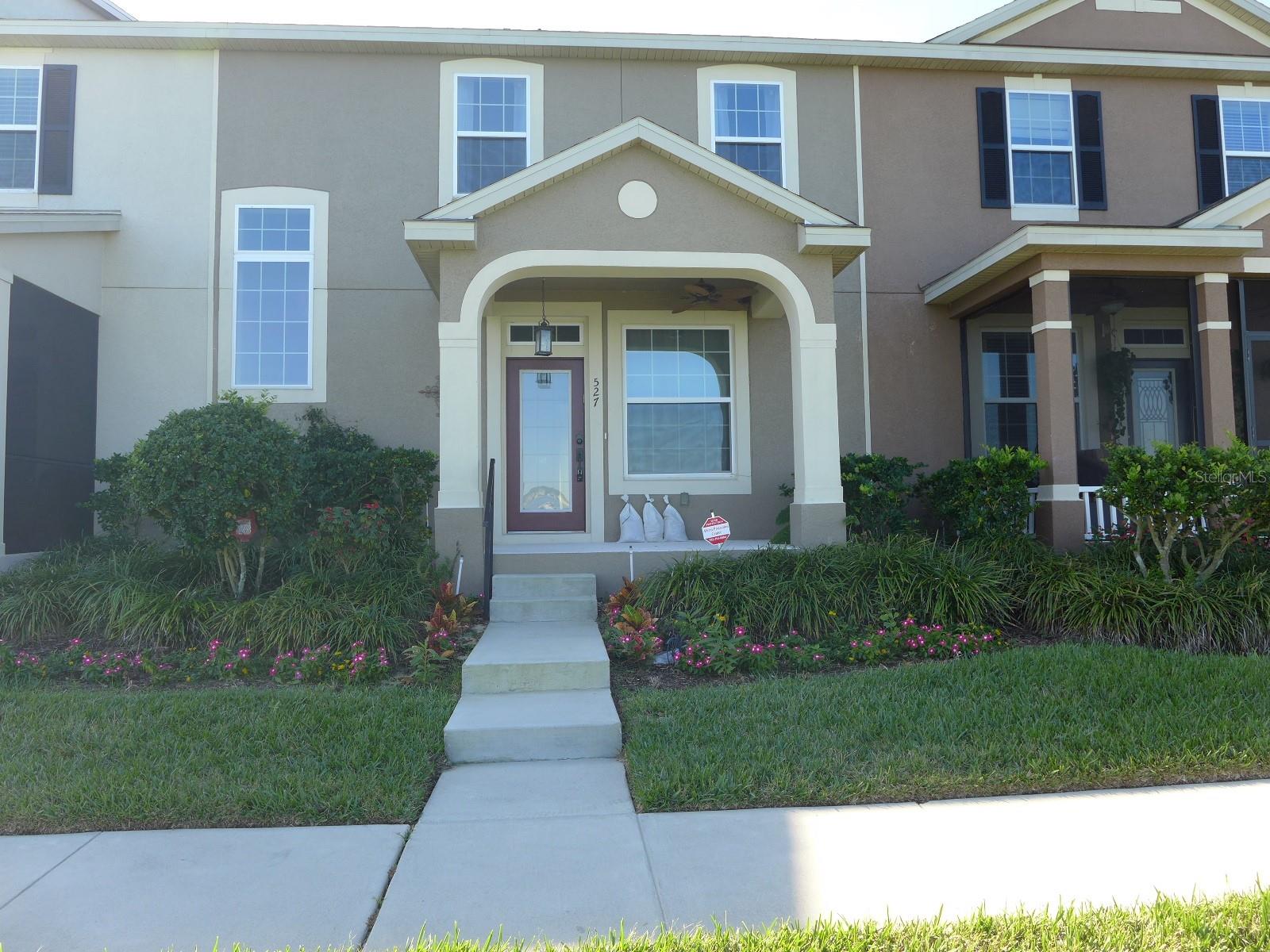527 JUNIPER SPRINGS DR