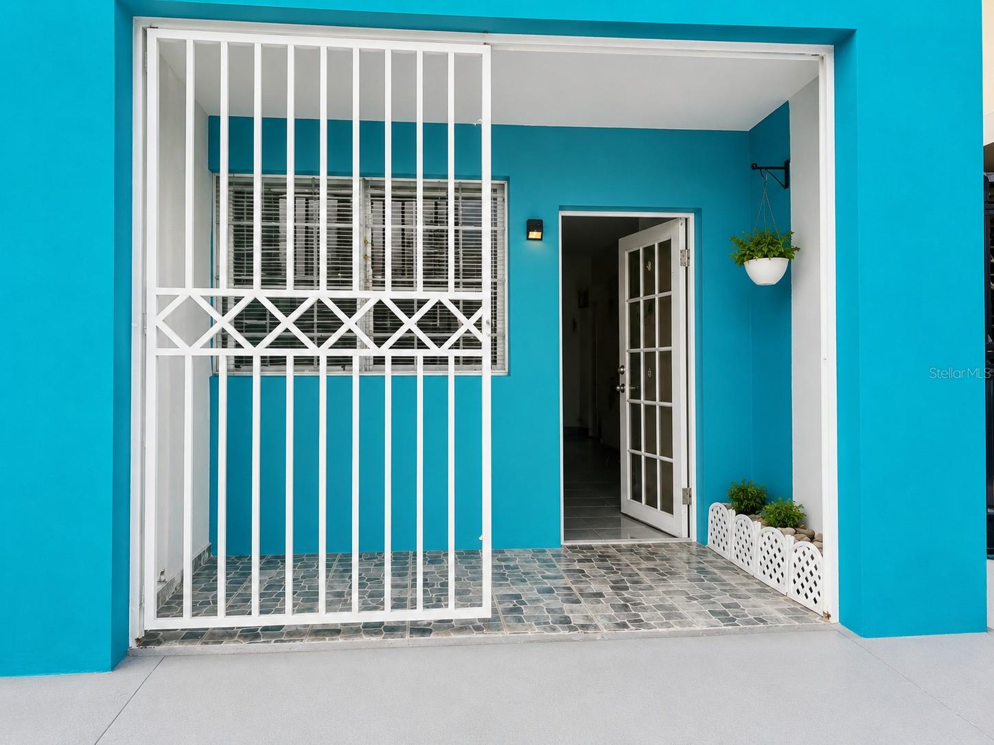 530 B/Q 196 -22 VILLA CAROLINA APT #1