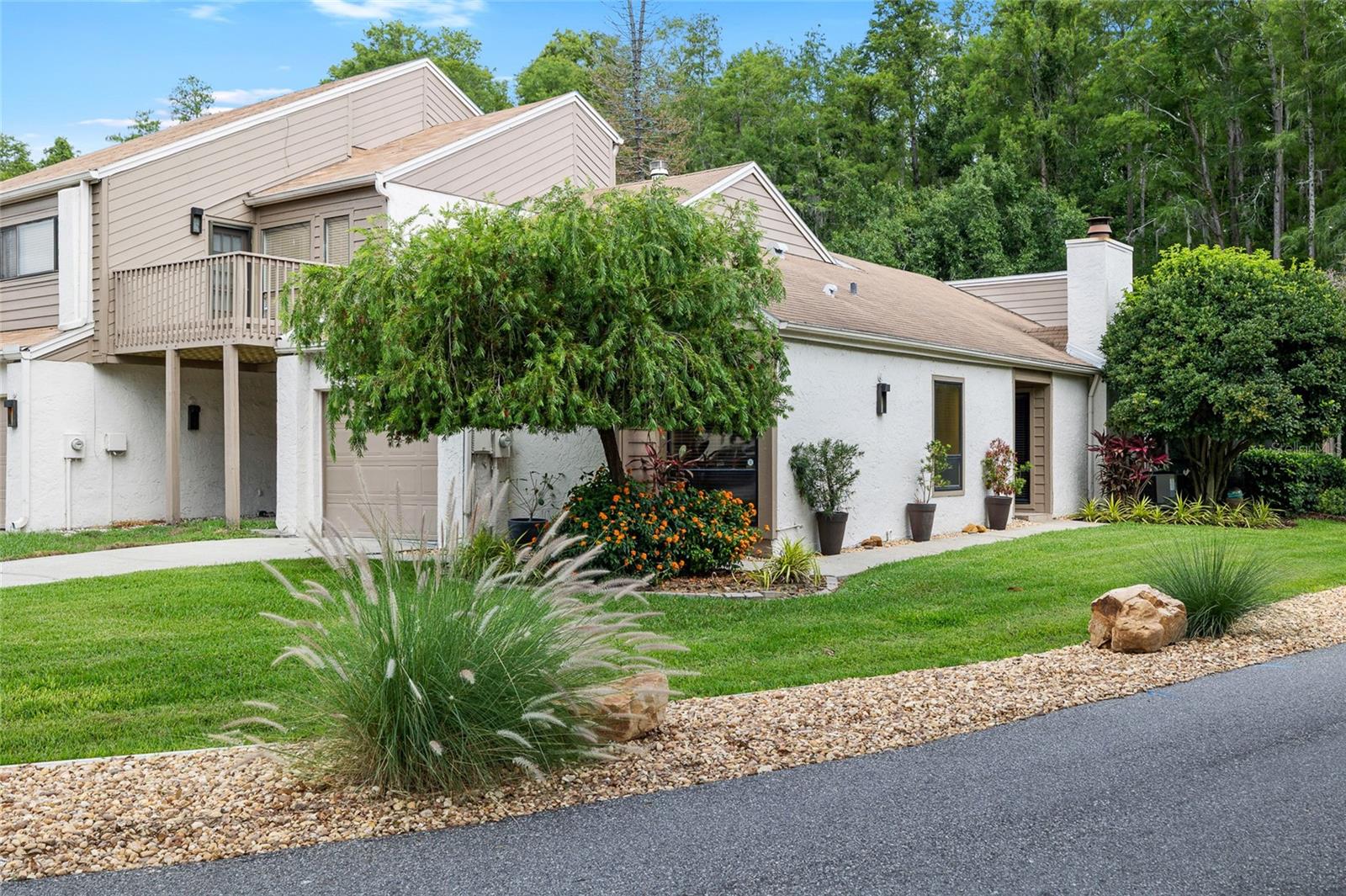 11520 GALLERIA DR