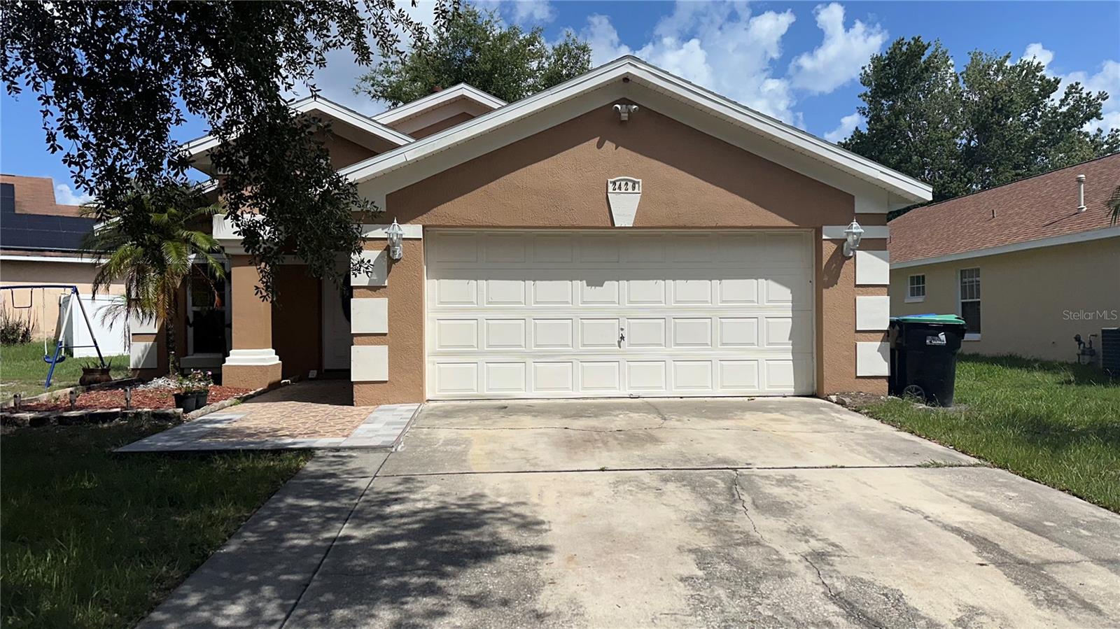 2429 SAPIER CT