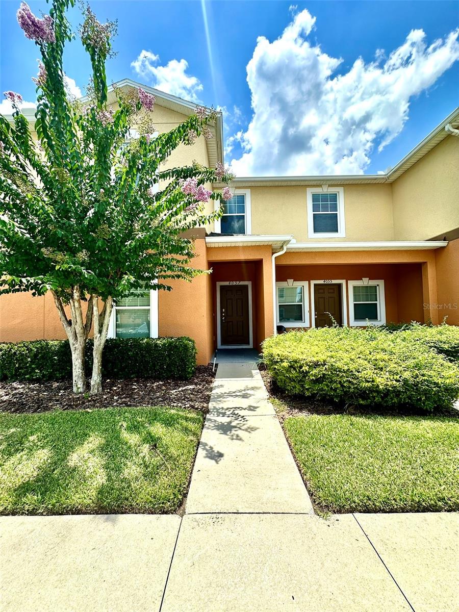 4057 WINDING VINE DR