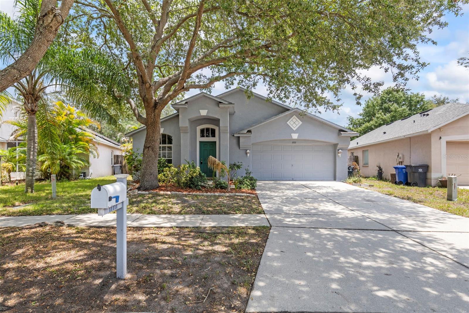 11111 LAKESIDE VISTA DR