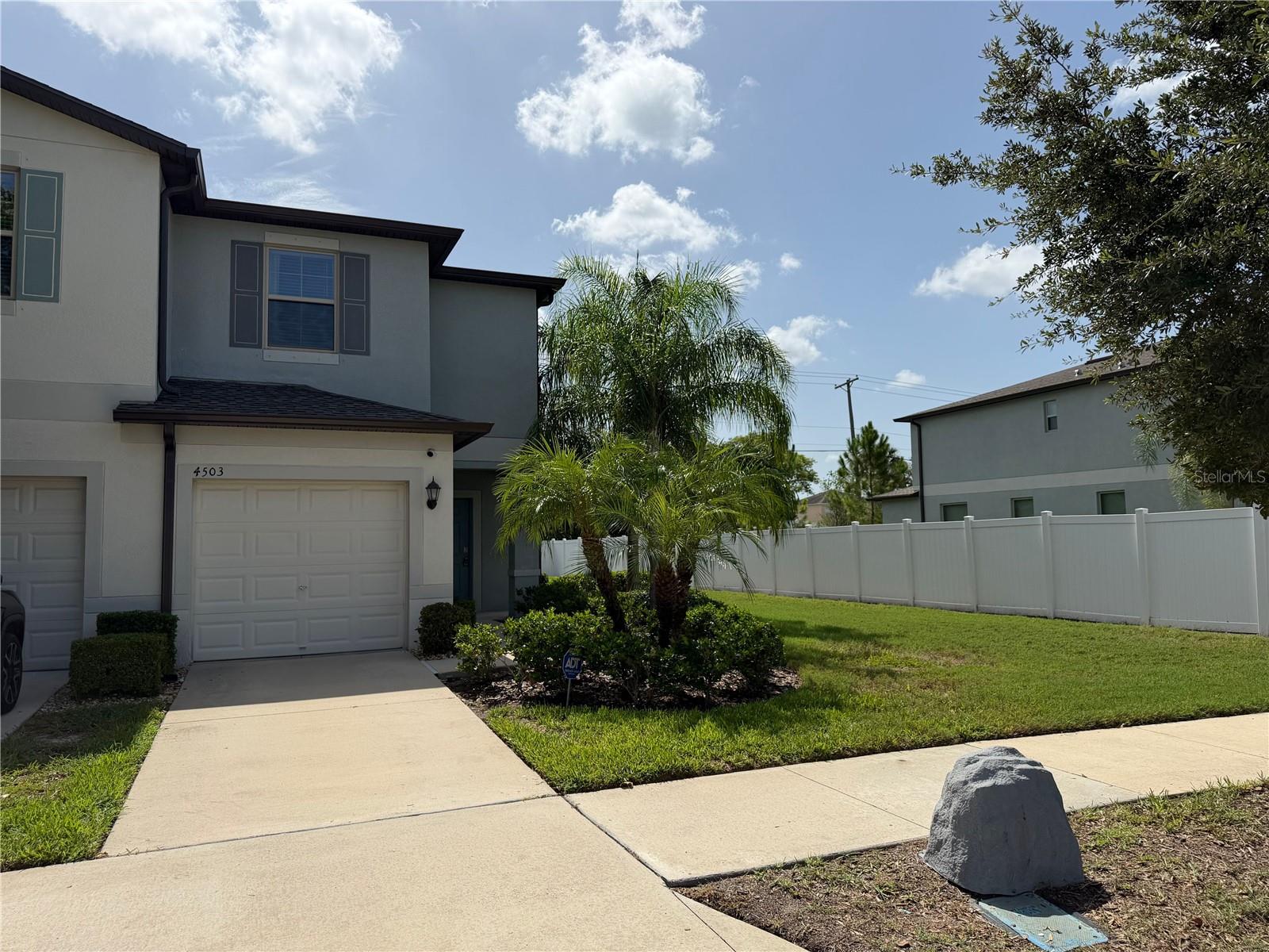 4503 GLOBE THISTLE DR