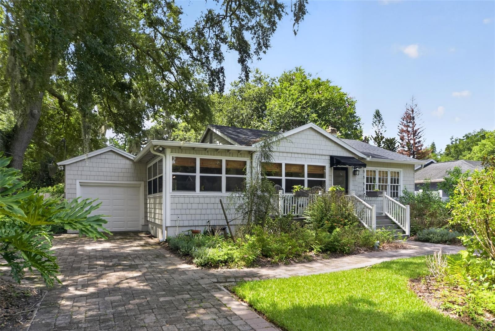 2732 NEWARK WAY