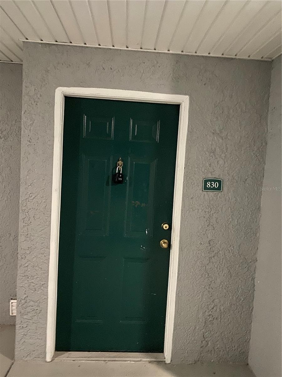 18001 RICHMOND PLACE DR #830