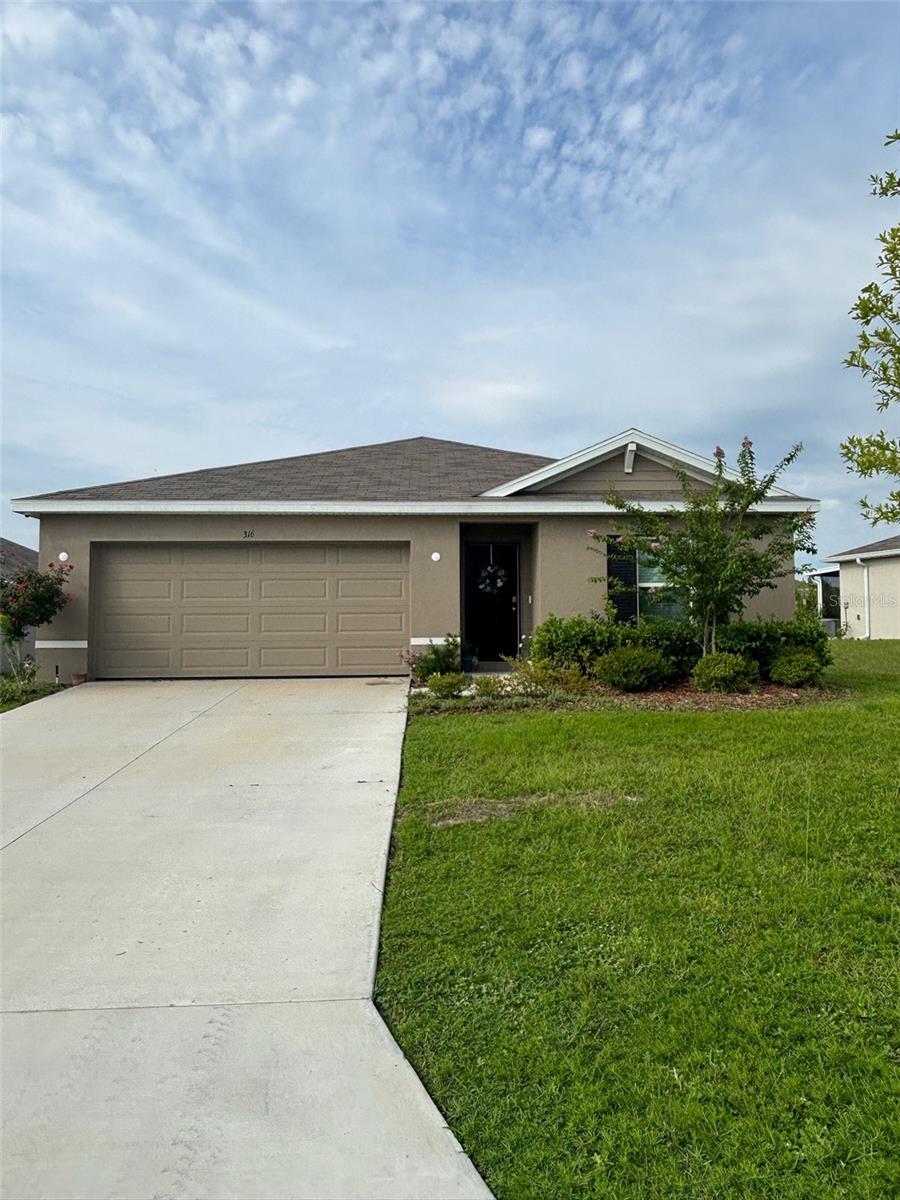 361 W FAIRWAYS VIEW DR