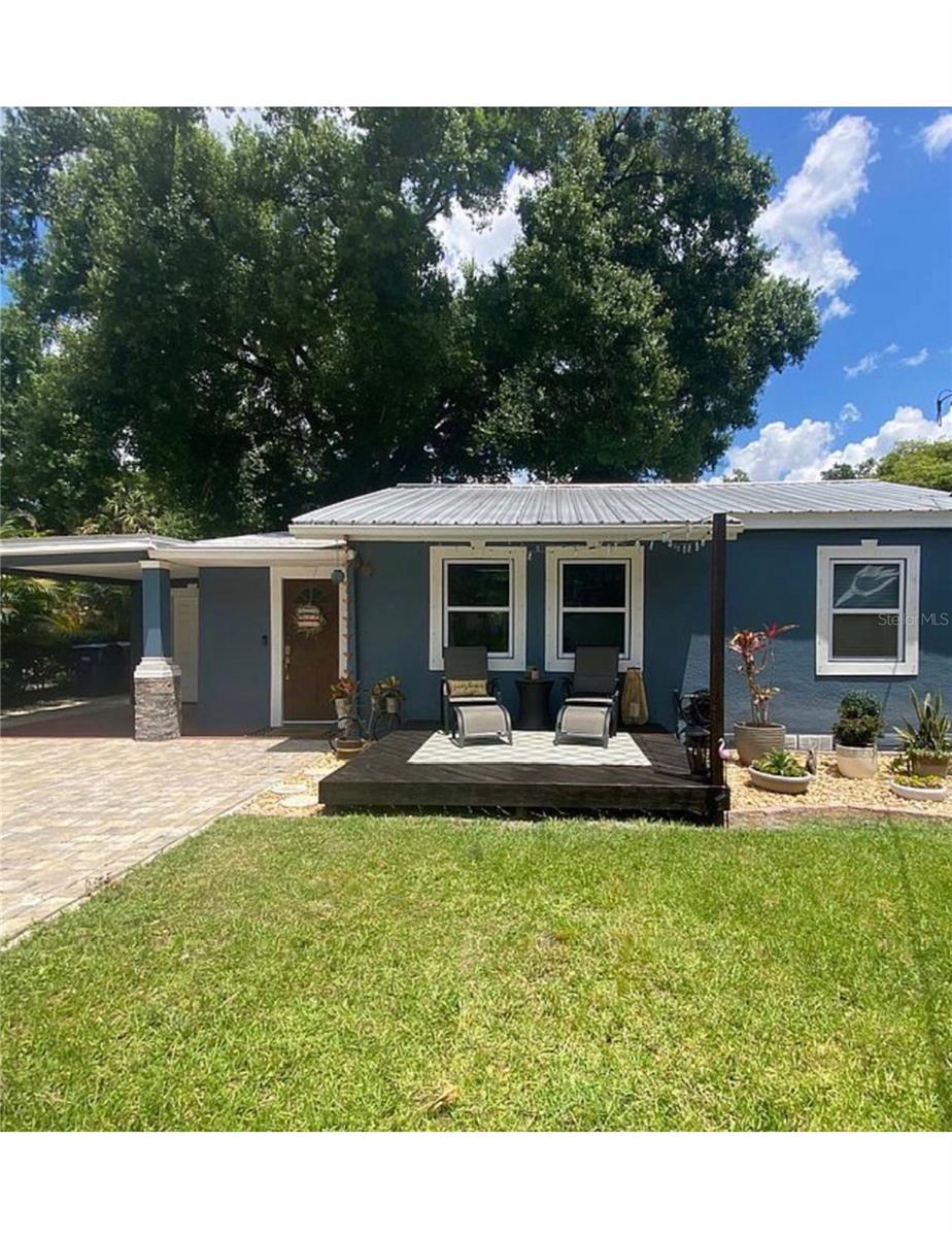 1707 W COMANCHE AVE