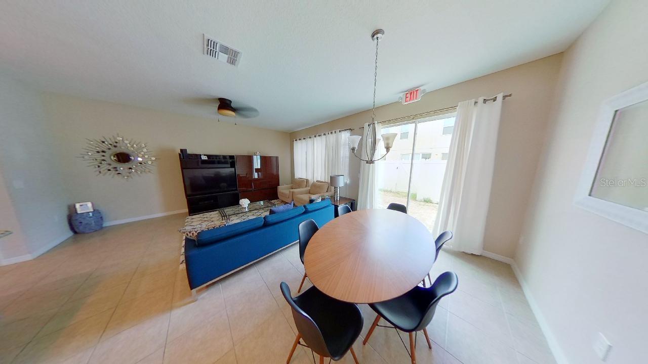 5119 KILLARNEY WAY